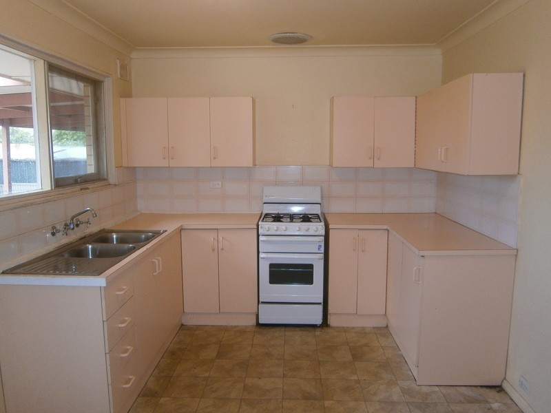 5 Padbury Road, Gilles Plains SA 5086