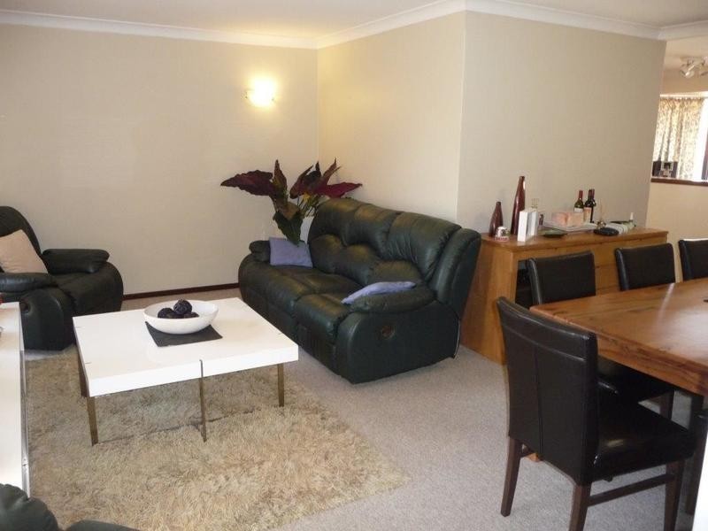 9 Carbridge Way, Duncraig WA 6023