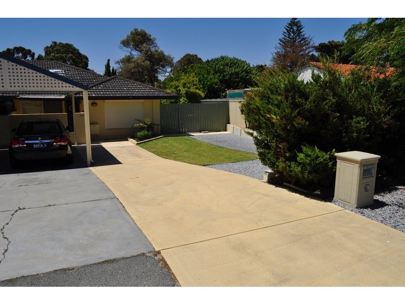 B/32 Malabar Cres, Craigie WA 6025