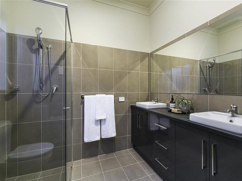 4  Rosslyn St, Clovelly Park SA 5042