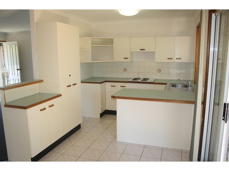 6 Sunderland Drive, Bray Park QLD 4500