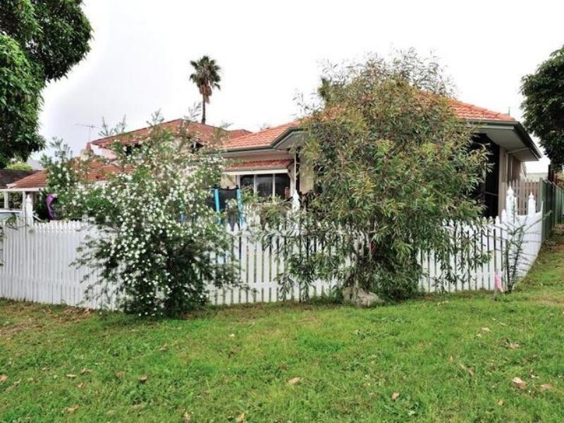 188 Herbert Street, Doubleview WA 6018