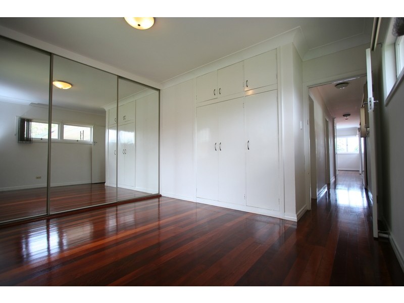 26 Lay Street, Upper Mount Gravatt QLD 4122