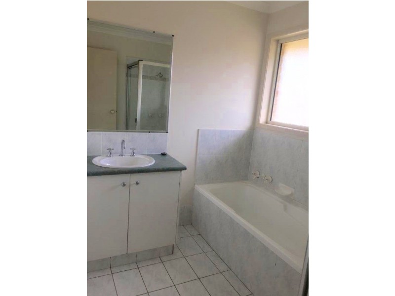 10 Kay Court, Ormeau QLD 4208