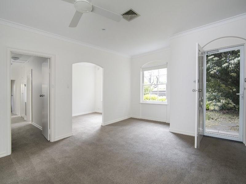 1/2 Leader Ave, Toorak Gardens SA 5065