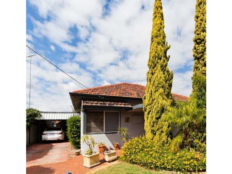 68 Matheson Rd, Ascot WA 6104