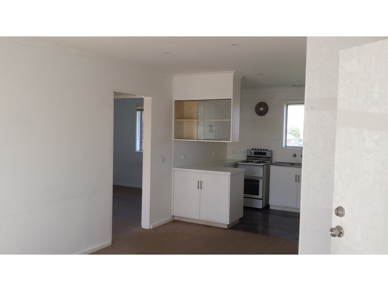 12/93 Dandenong Road East, Frankston VIC 3199