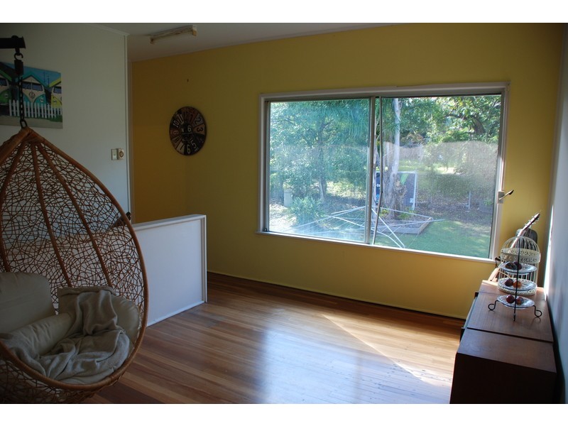 18 Mona Street, Coorparoo QLD 4151