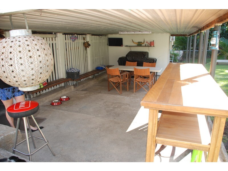 18 Mona Street, Coorparoo QLD 4151