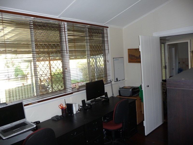 21 Fitzroy Road, Rivervale WA 6103