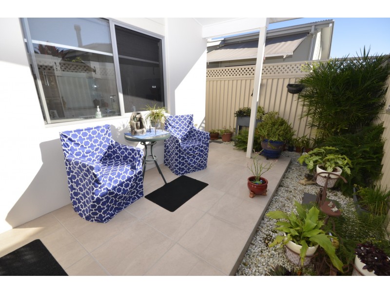 16/2 Barneys Point Road, Banora Point NSW 2486