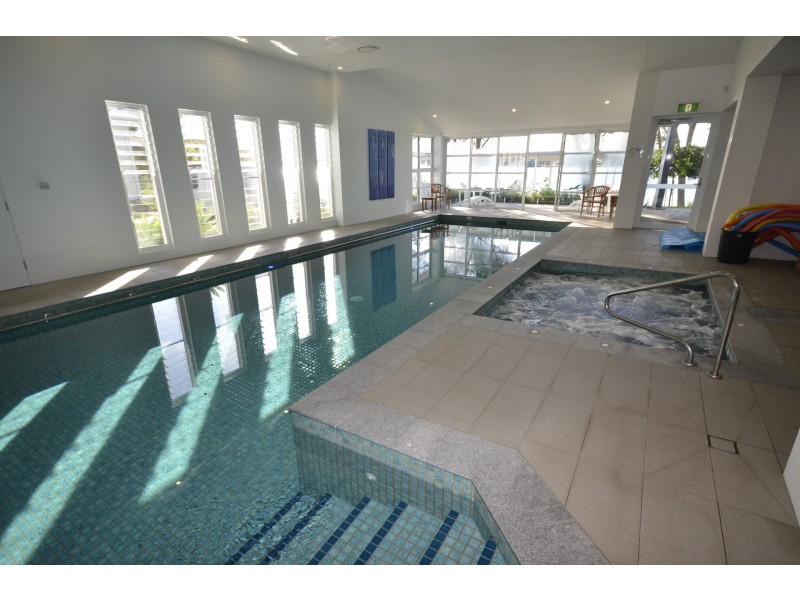 16/2 Barneys Point Road, Banora Point NSW 2486