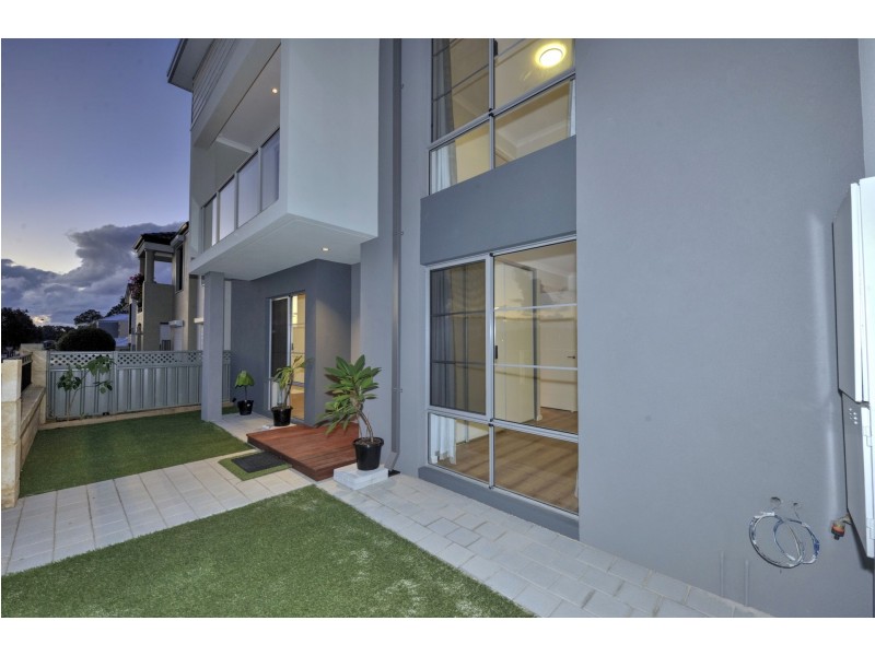 49 Lambeth Circle, Wellard WA 6170