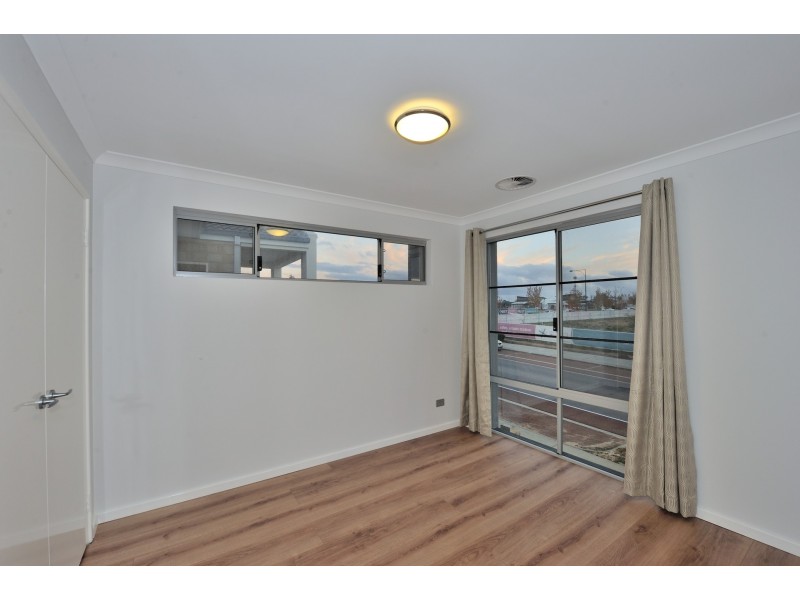 49 Lambeth Circle, Wellard WA 6170