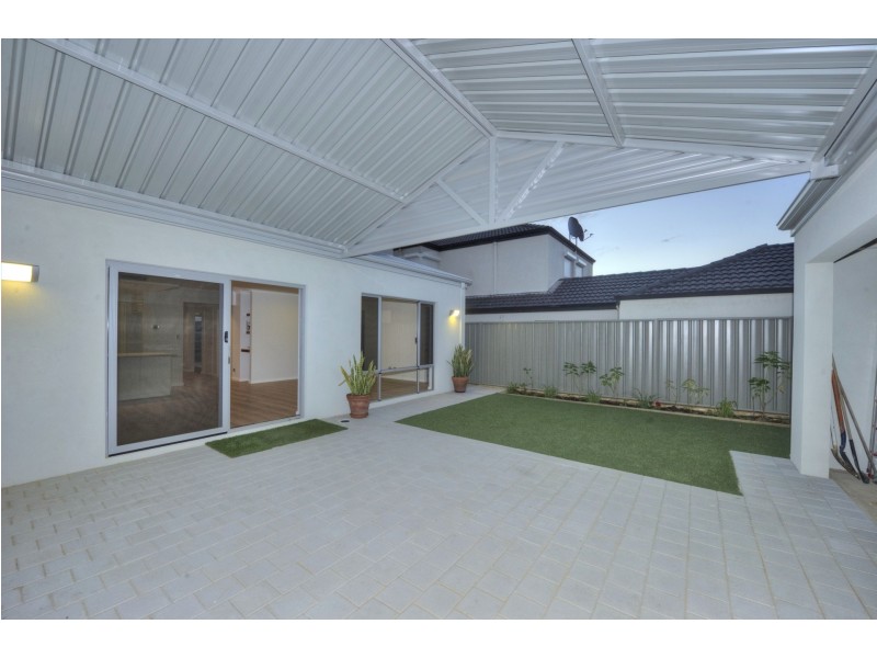 49 Lambeth Circle, Wellard WA 6170