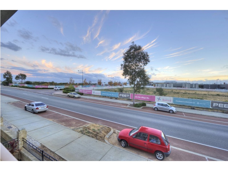 49 Lambeth Circle, Wellard WA 6170