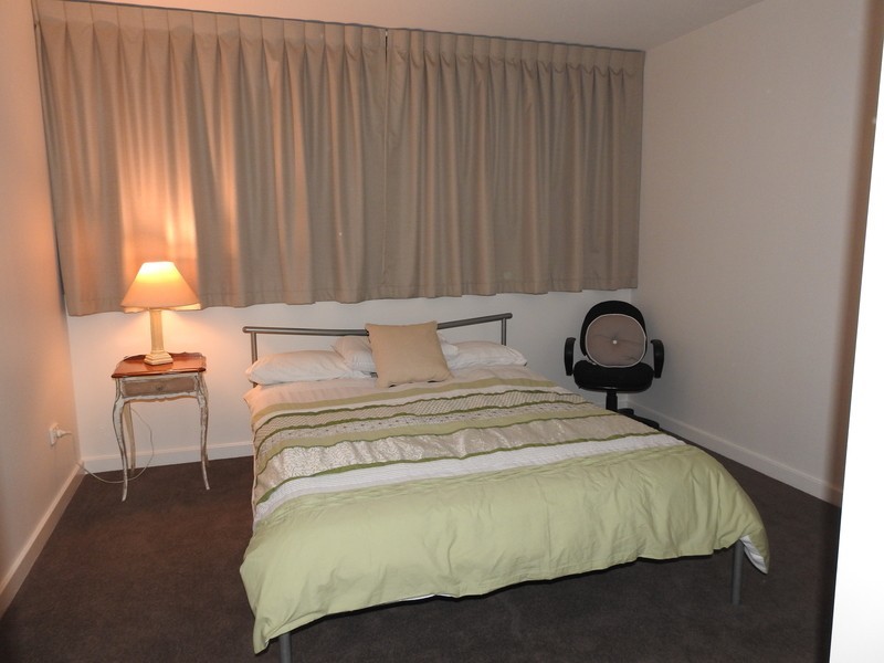 301/11 Ernest St, Belmont NSW 2280