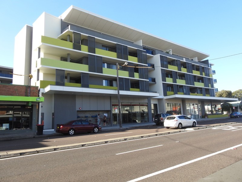 301/11 Ernest St, Belmont NSW 2280