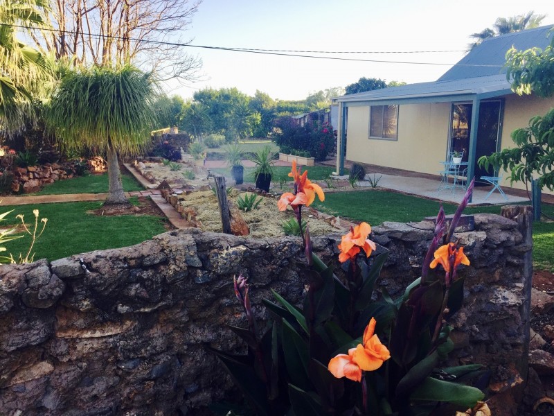 2 Grace St, Lake Cargelligo NSW 2672