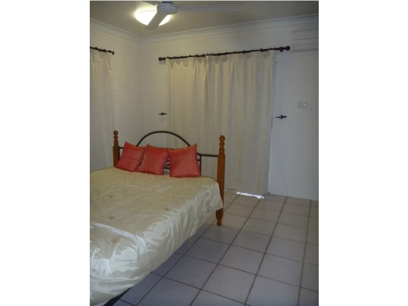 unit 1/7 Shelley Street, Pallarenda QLD 4810