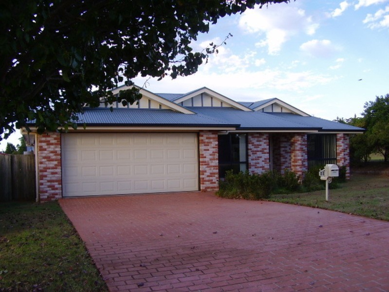20 Mather Street, Highfields QLD 4352
