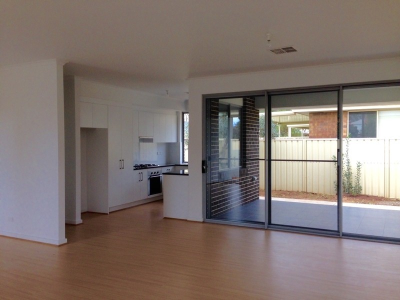 2A Collins St, Croydon Park SA 5008