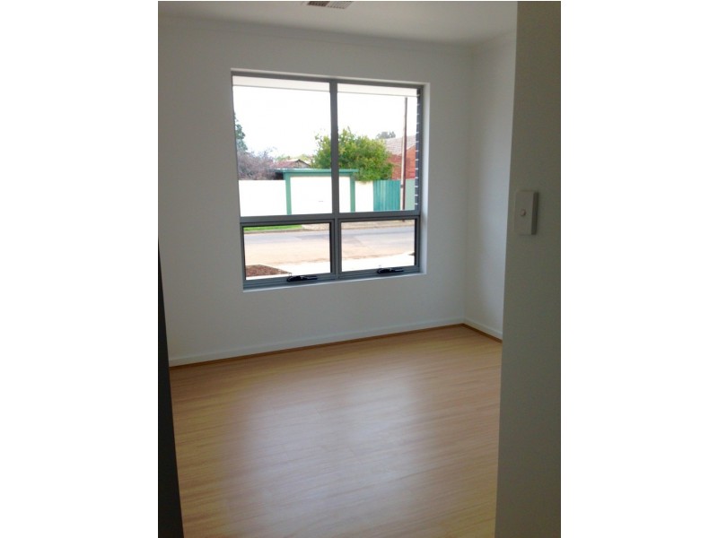 2A Collins St, Croydon Park SA 5008