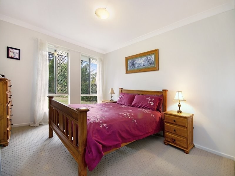14 William Street, Landsborough QLD 4550