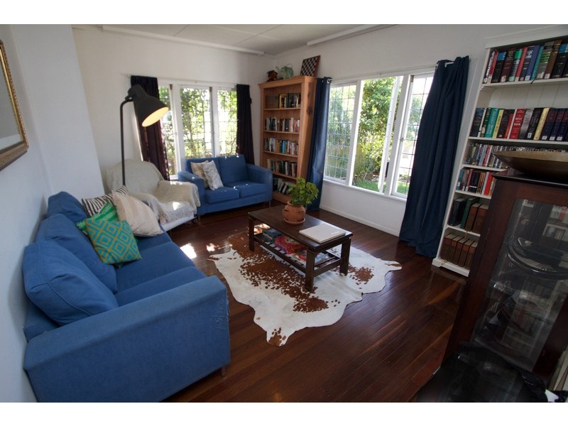 81 Jubilee Terrace, Bardon QLD 4065