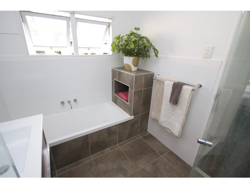 81 Jubilee Terrace, Bardon QLD 4065