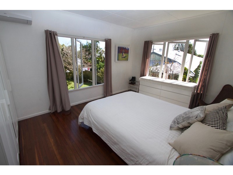 81 Jubilee Terrace, Bardon QLD 4065