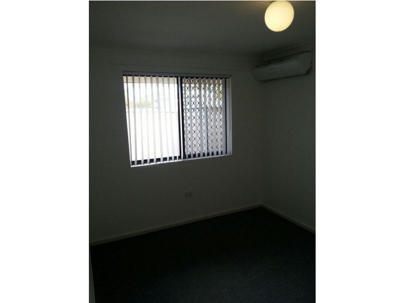 42 Southwell Crescent, Hamilton Hill WA 6163