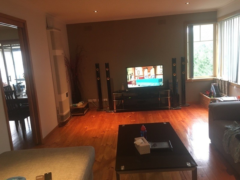 10  Royal crescent, Hamlyn Heights VIC 3215