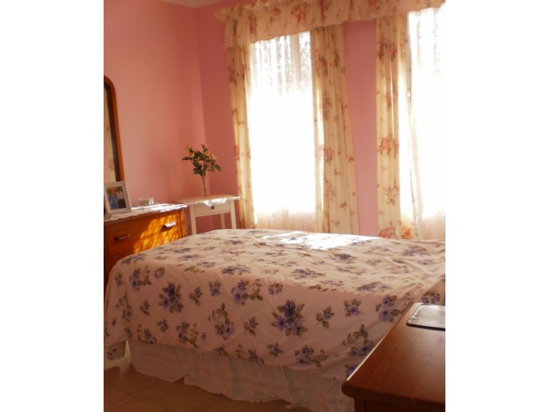 25 Broadbank Lane, Beachlands WA 6530