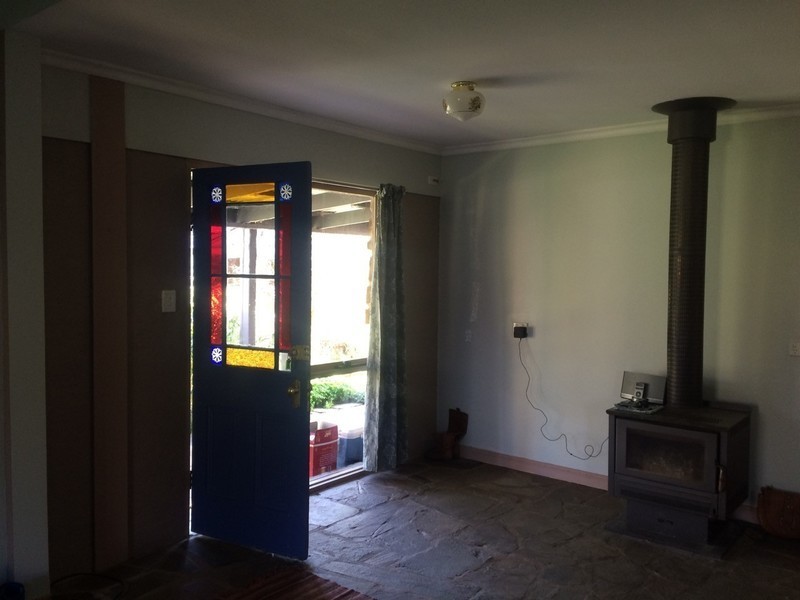 19 Fryers st, Guildford VIC 3451