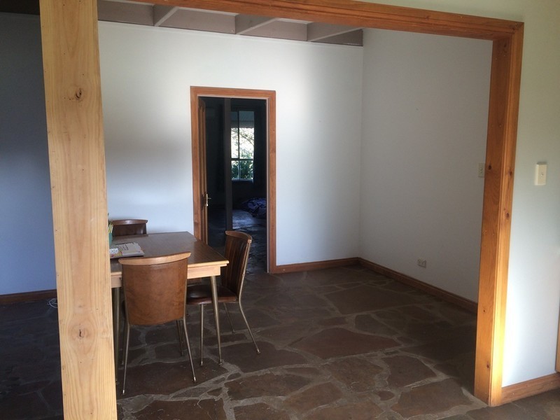 19 Fryers st, Guildford VIC 3451