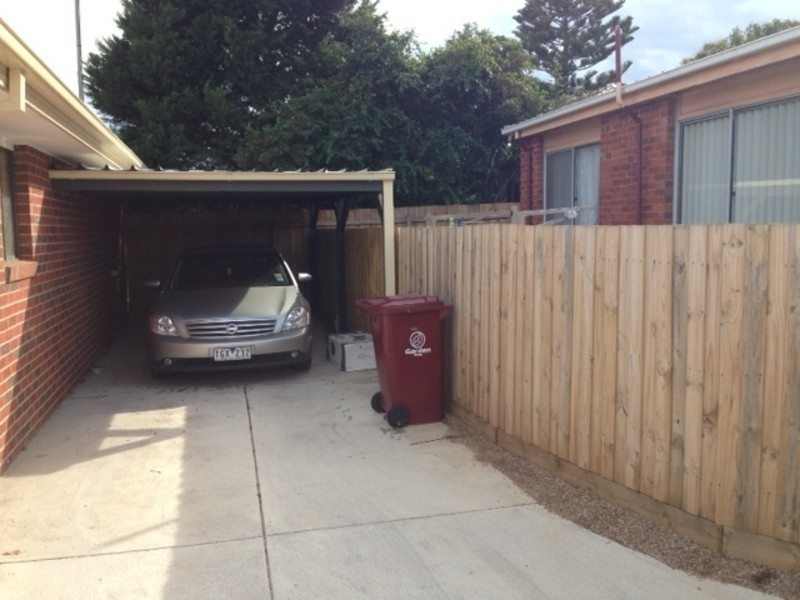 1/26 Lewis St, Springvale VIC 3171