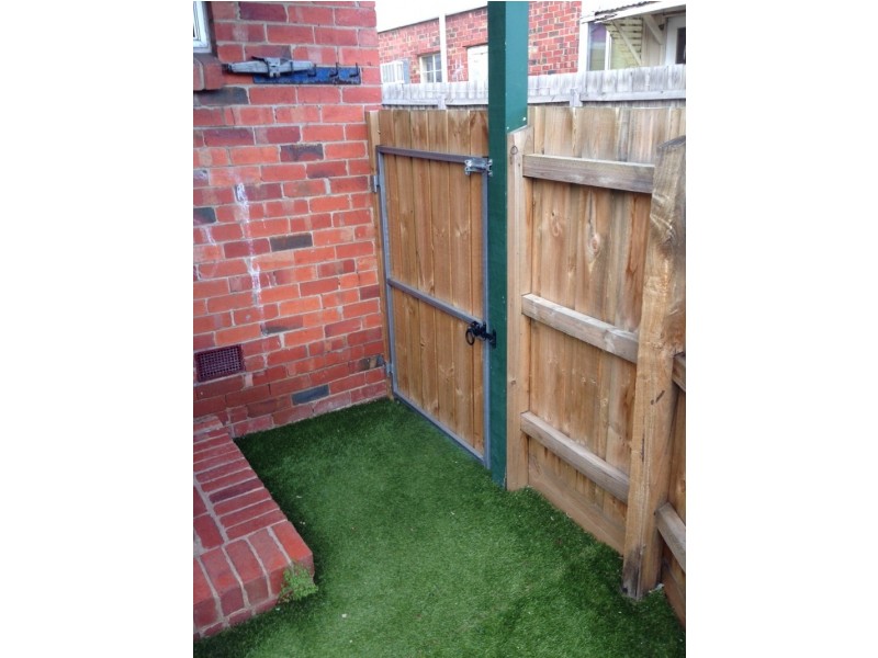 1/26 Lewis St, Springvale VIC 3171