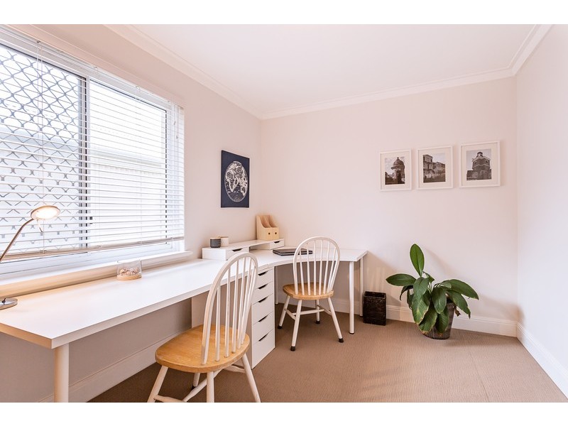 16b  Faversham Street, Beckenham WA 6107