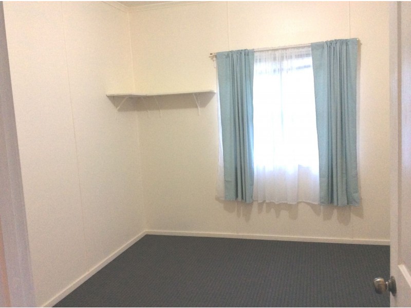 118 a Main Street, Westbrook QLD 4350