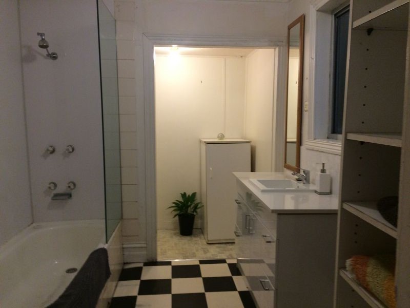 18 Bower Street, Northcote VIC 3070