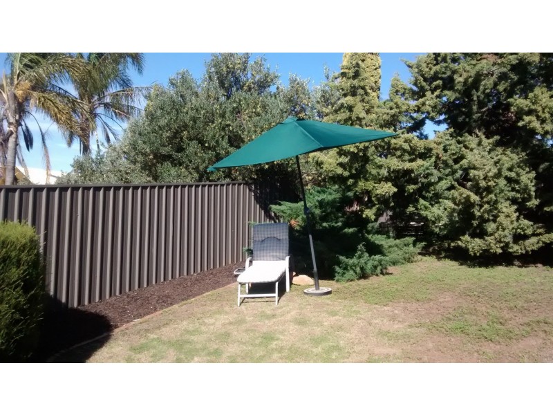 2 Keith  Court, Woodcroft SA 5162