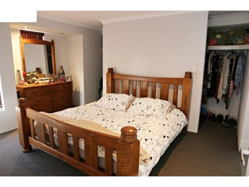 11 Benbulben Rise, Yanchep WA 6035