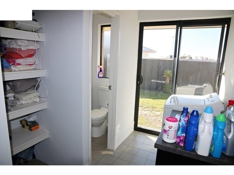 11 Benbulben Rise, Yanchep WA 6035