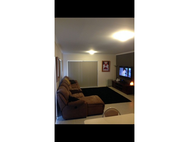 20 Chucklebud Street, Banksia Grove WA 6031