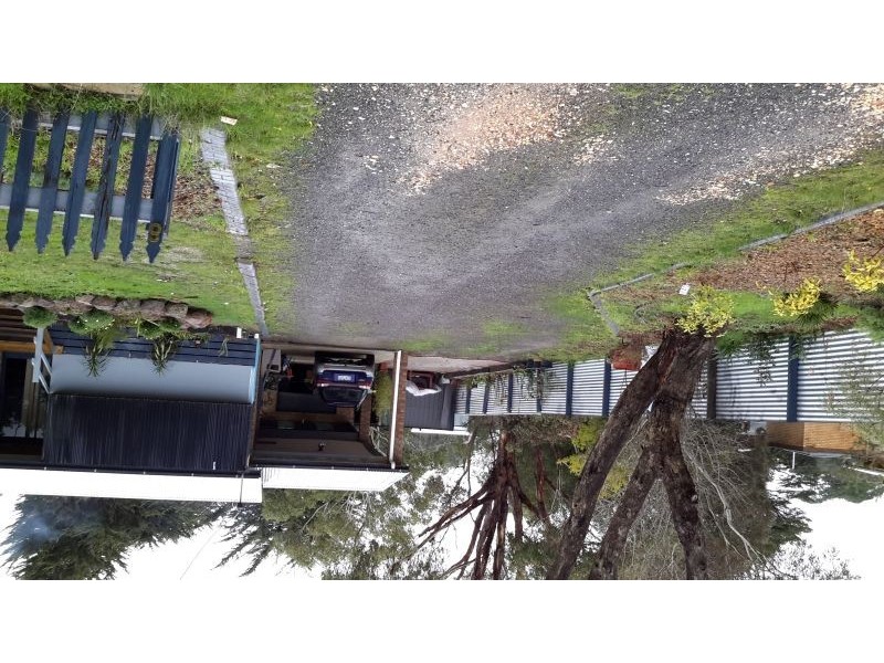 8 church, Scarsdale VIC 3351