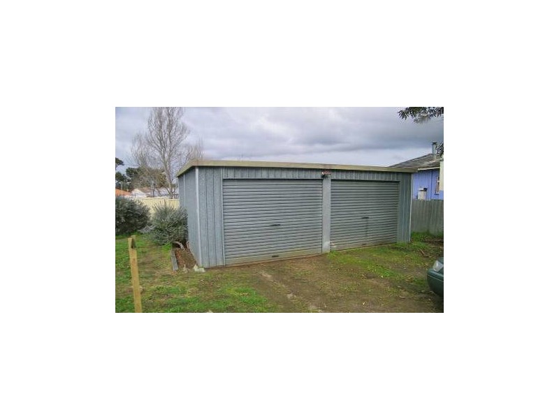 39 Mary St, Collie WA 6225