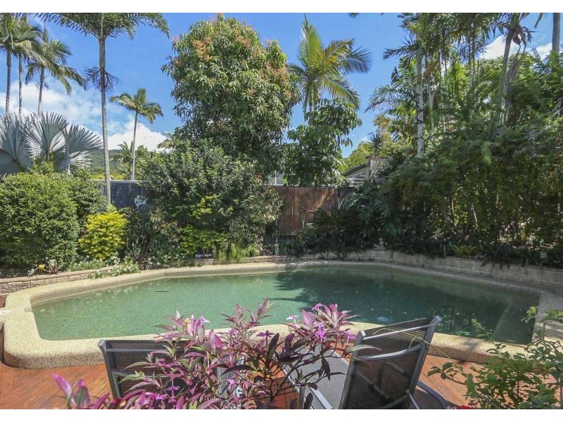 3 County Close, Smithfield QLD 4878