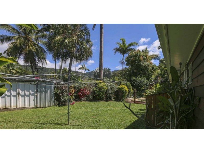 3 County Close, Smithfield QLD 4878