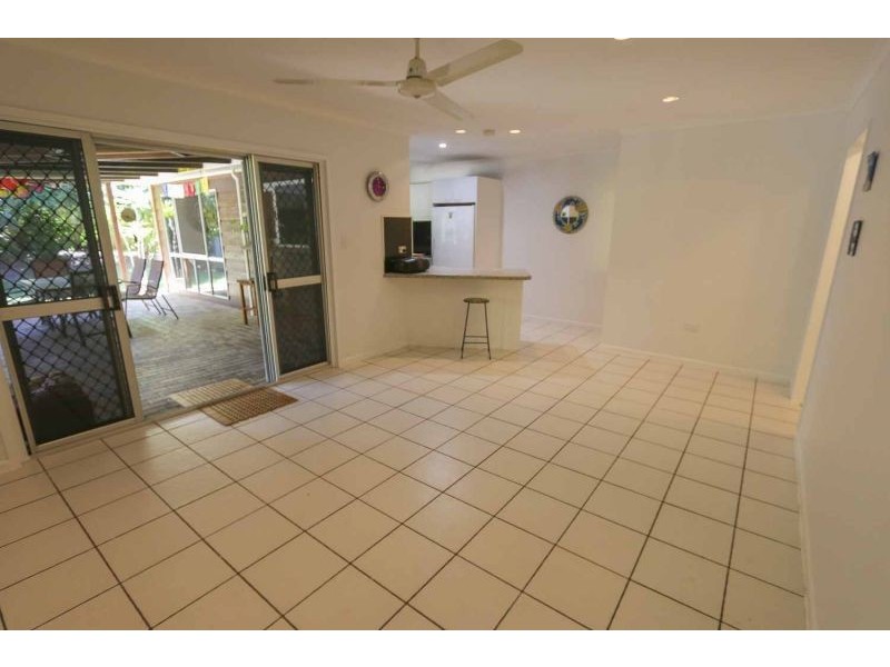 3 County Close, Smithfield QLD 4878